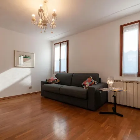 Biennale Da Irma Apartment *