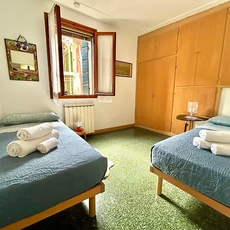 Biennale Da Irma * Venedig