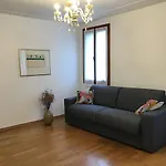 Biennale Da Irma * البندقية